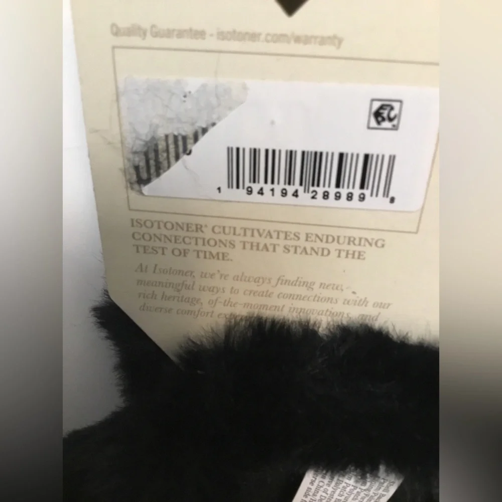 Isotoner Women's Luxurious Black Fur-Trimmed Gloves - Picture 4 of 7